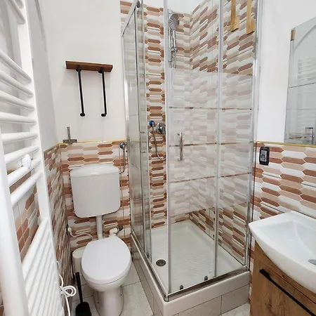 Apartment 1000 Mt Far From Center - Dimora Leopolda