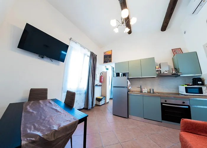 Flat 1000 Mt From Center And Parking Nearby - Dimora Leopolda Apartment